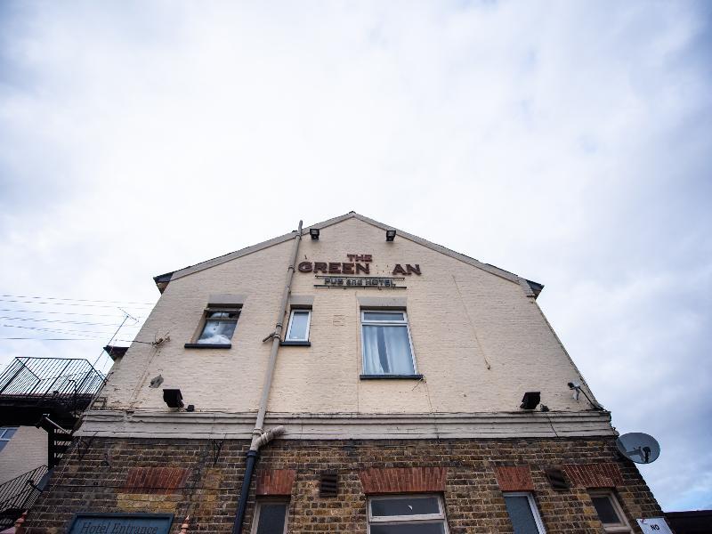 Oyo The Green Man Pub And Hotel Londres Exterior foto